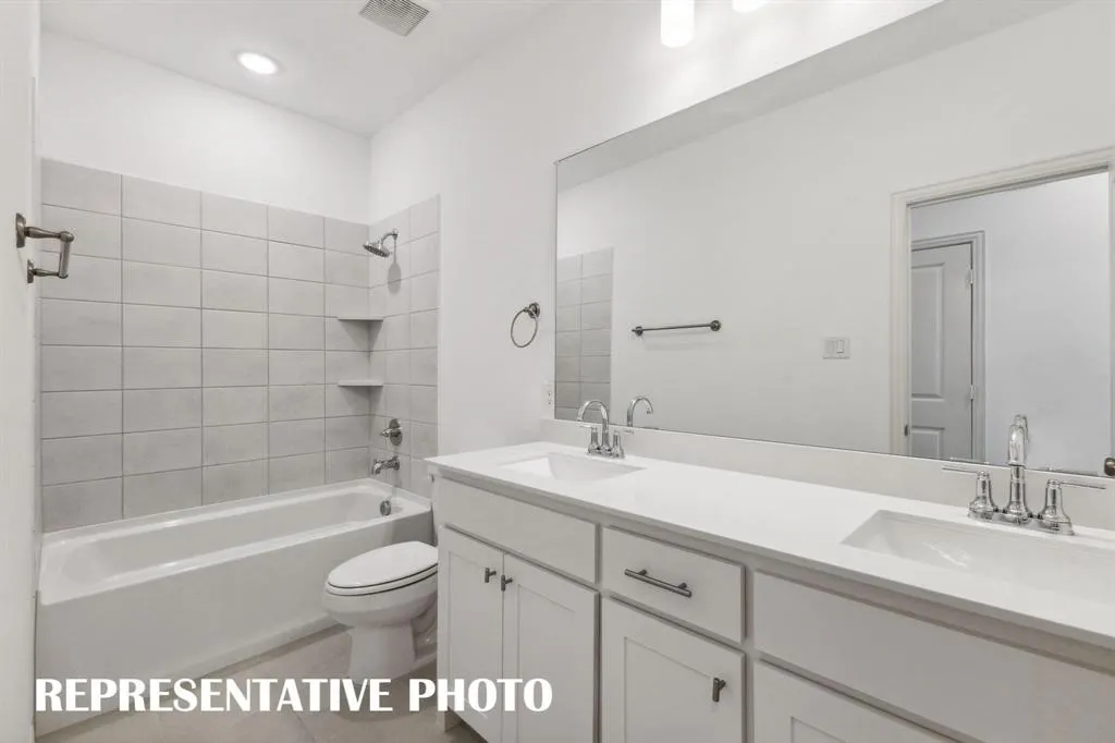 1023 Splitrock Drive