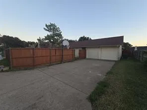 1813 Eastfield Drive