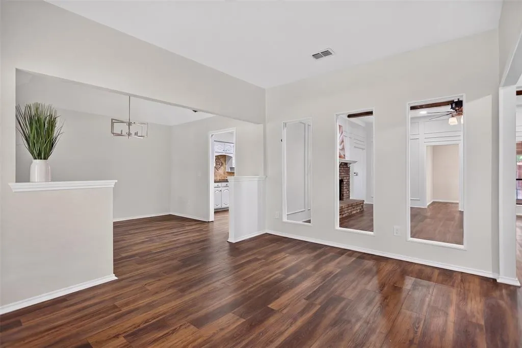 901 Willow Brook Drive