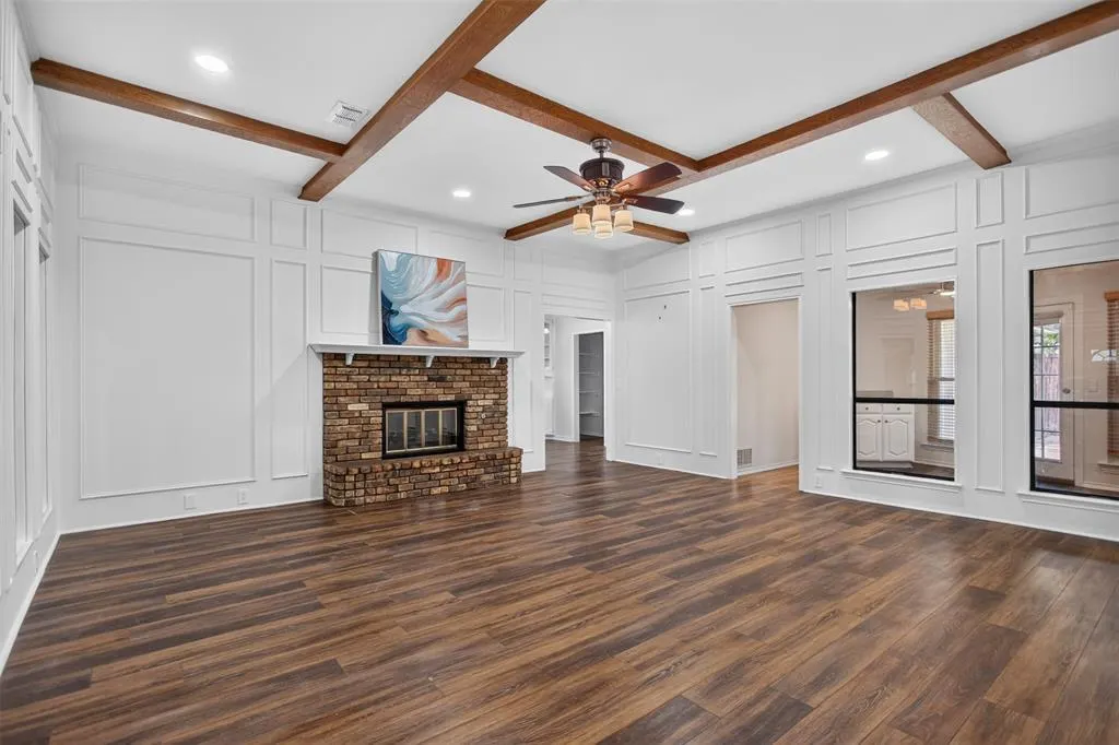 901 Willow Brook Drive