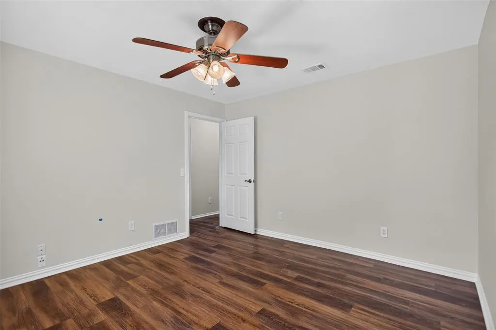 901 Willow Brook Drive