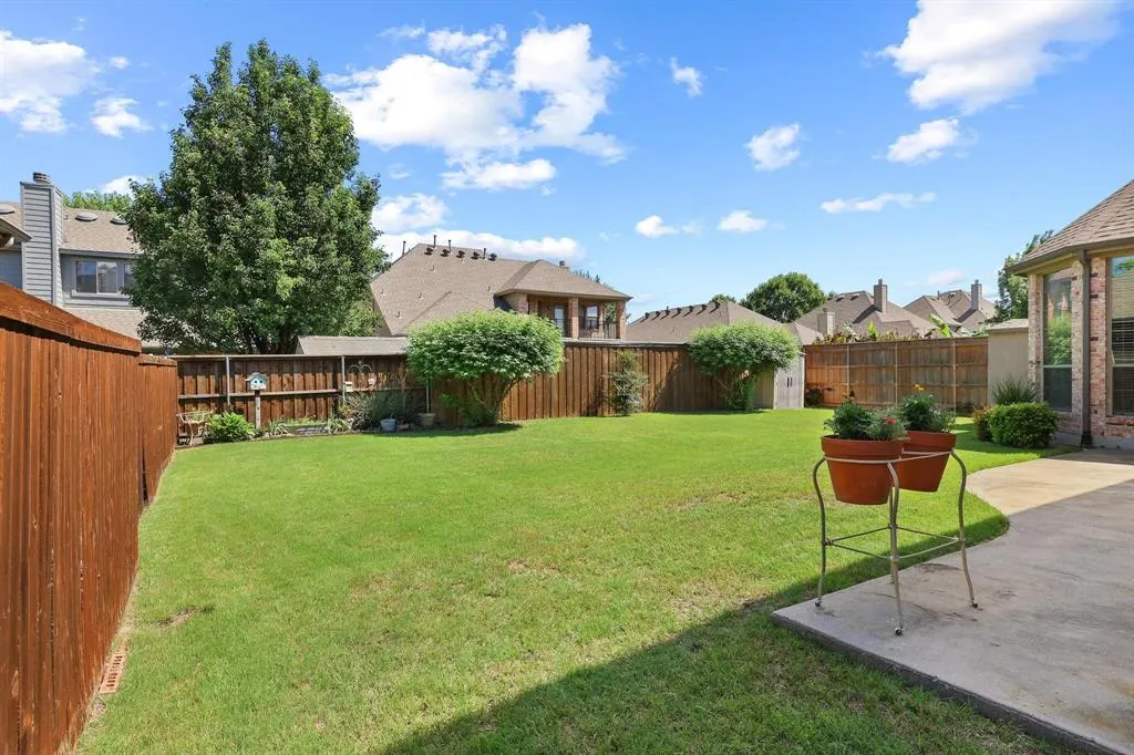 2816 Madison Drive