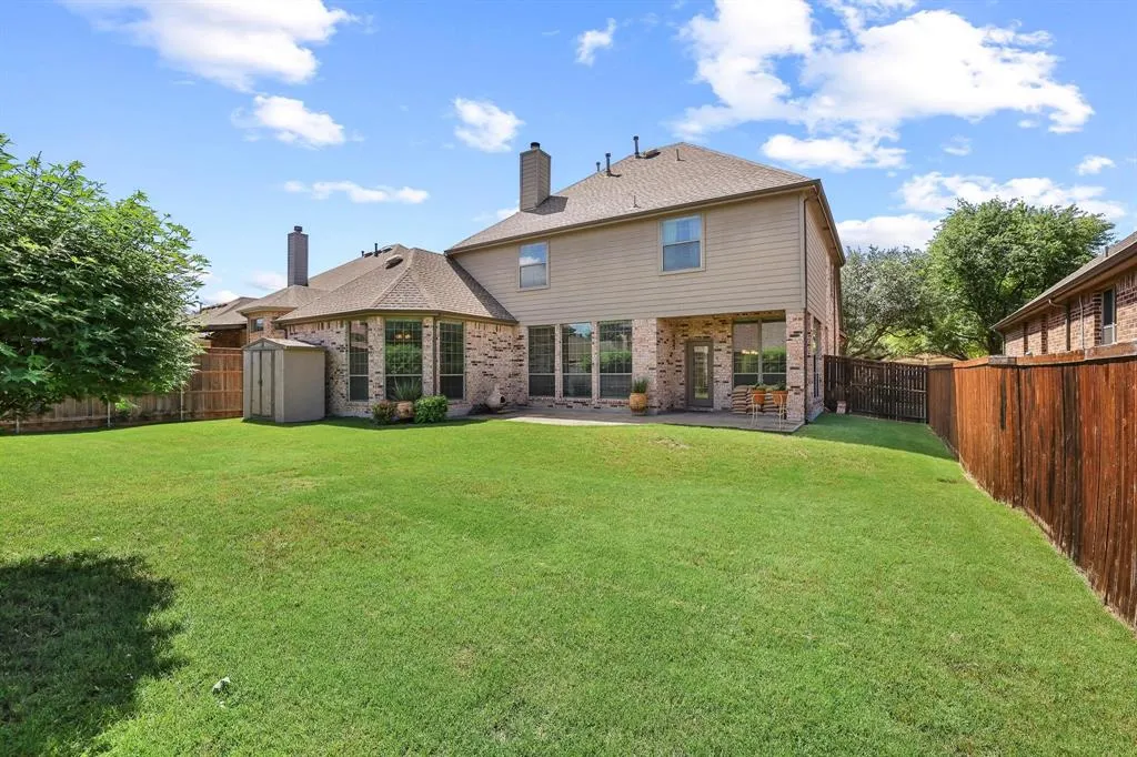 2816 Madison Drive