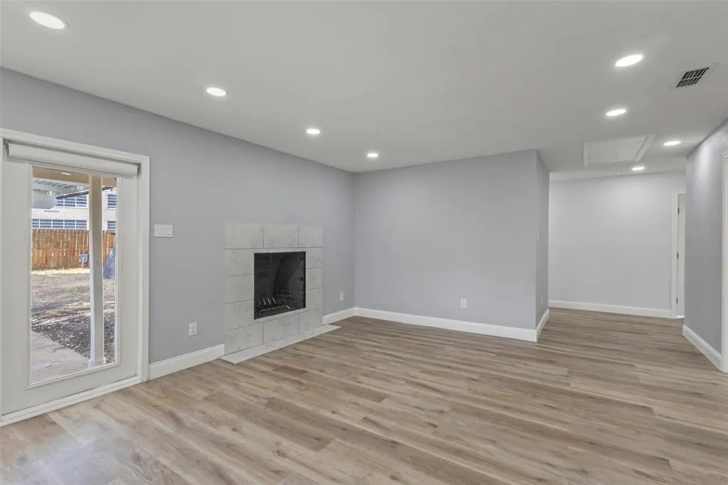 640 Cambridge Drive