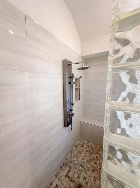 3228 Tearose Drive