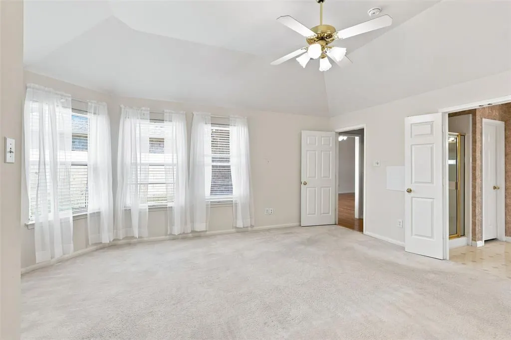 3617 Mackenzie Lane