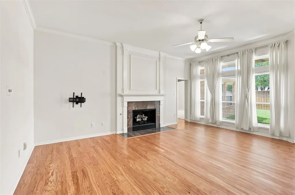 3617 Mackenzie Lane