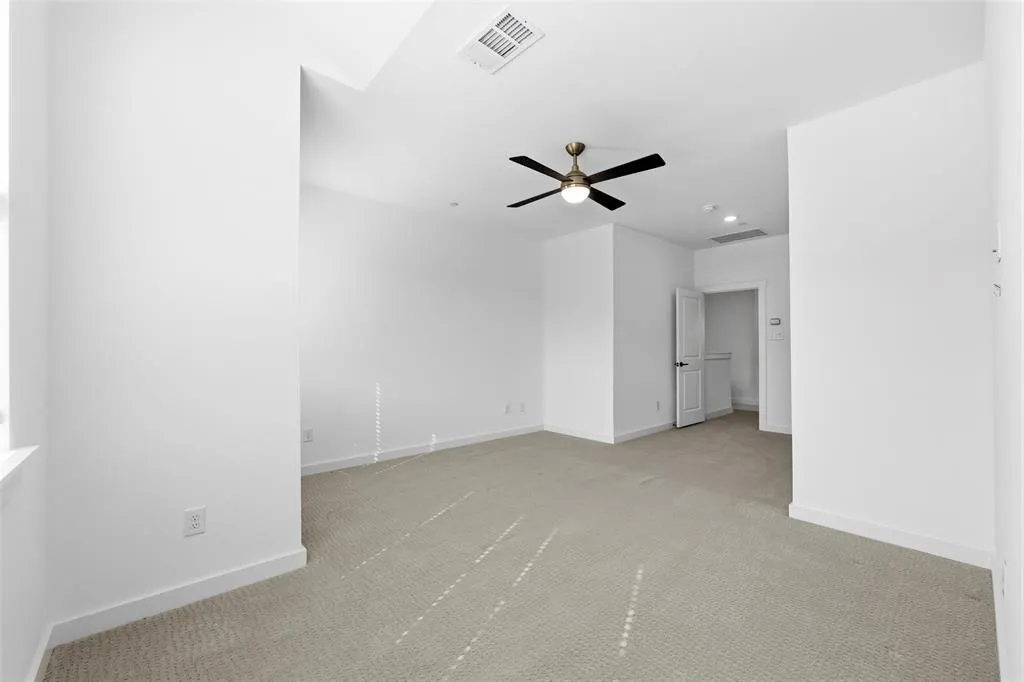 880 Dulaney Court