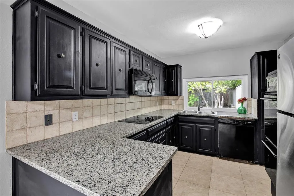 1113 Roaring Springs Drive