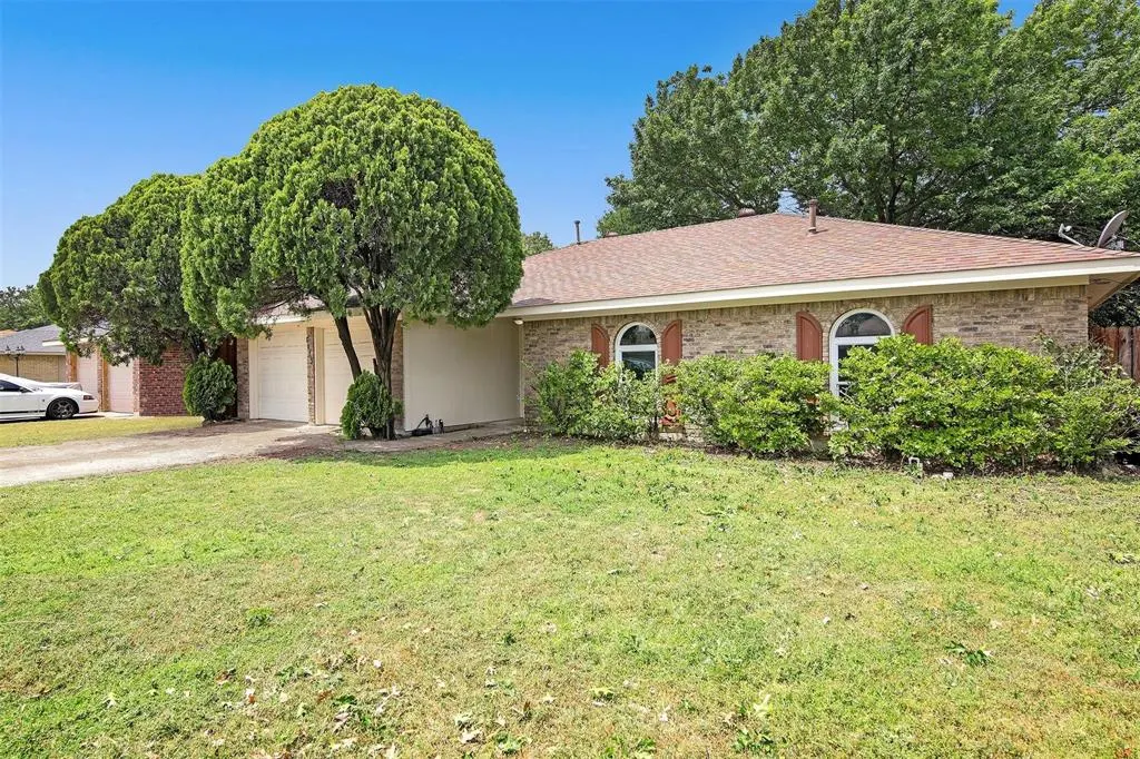 1113 Roaring Springs Drive