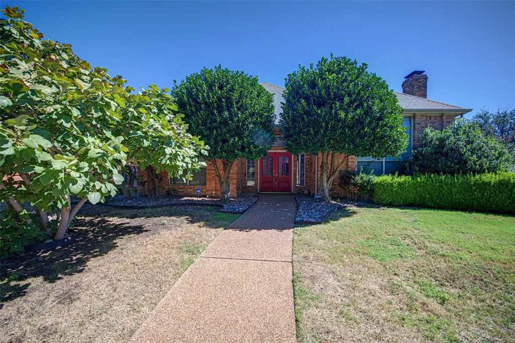 7200 Elmswood Lane