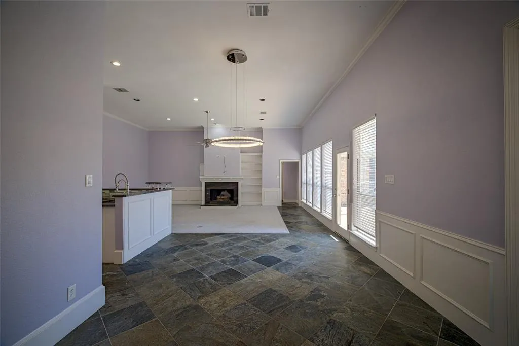 7200 Elmswood Lane
