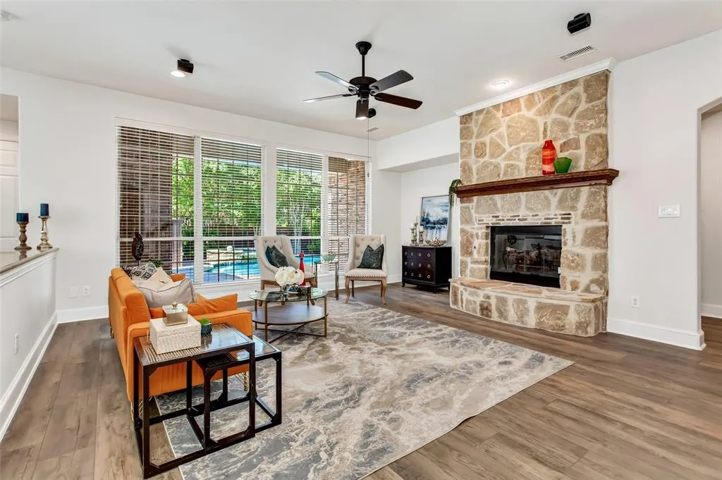 2361 Hedgewood Lane