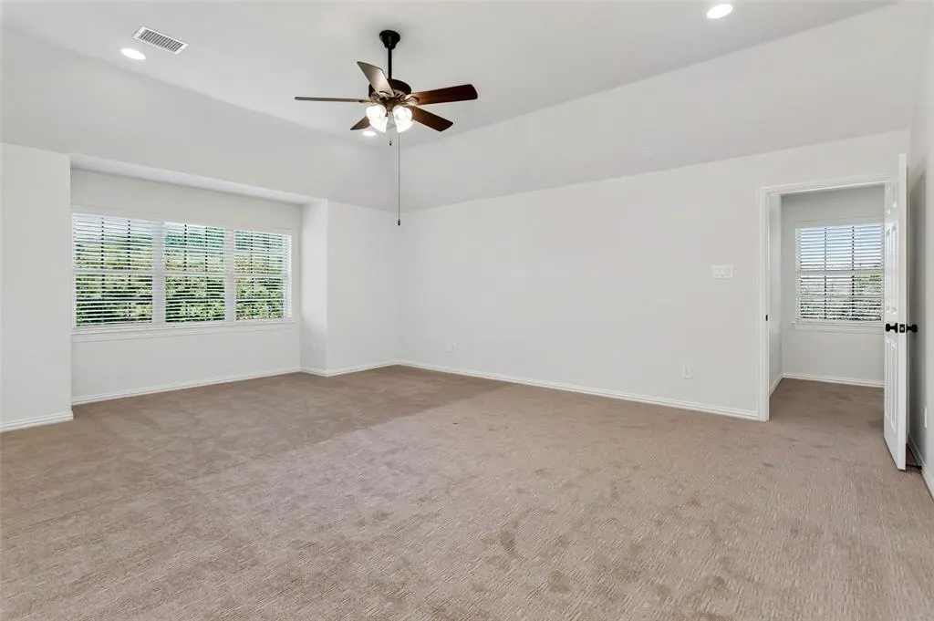 2361 Hedgewood Lane