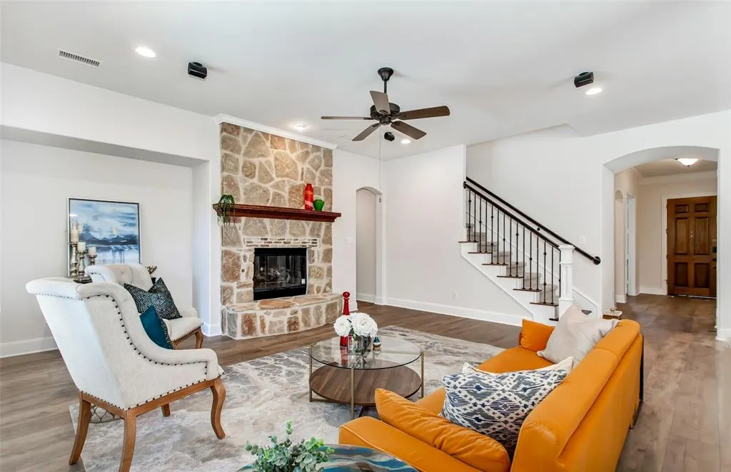 2361 Hedgewood Lane