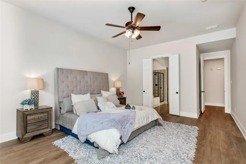2361 Hedgewood Lane