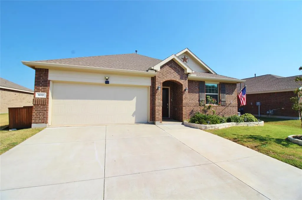 1610 Fields View Drive