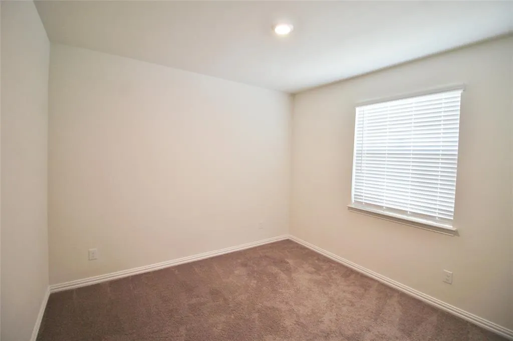 1610 Fields View Drive