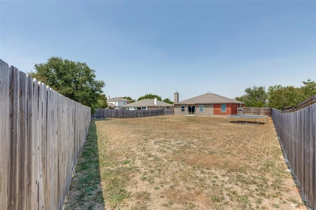 2402 Pheasant Run