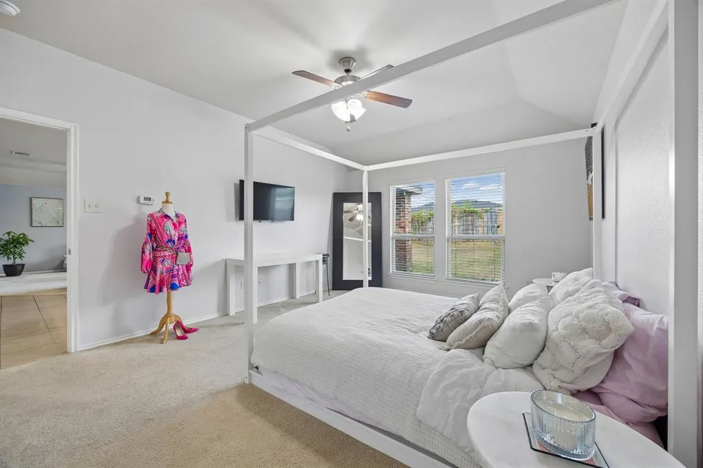 817 Post Oak Trail