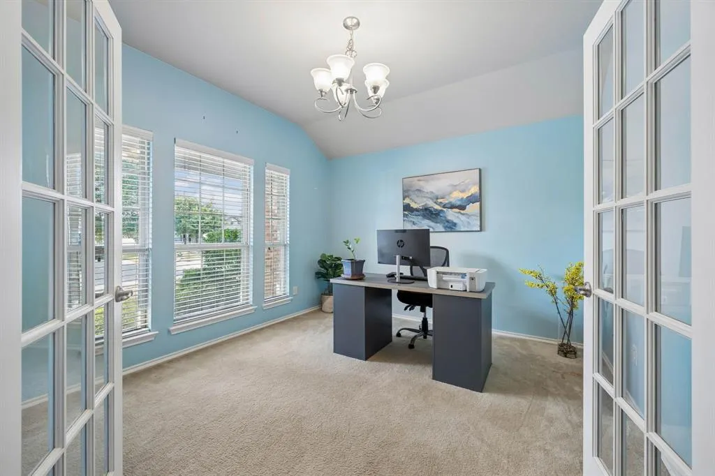 817 Post Oak Trail