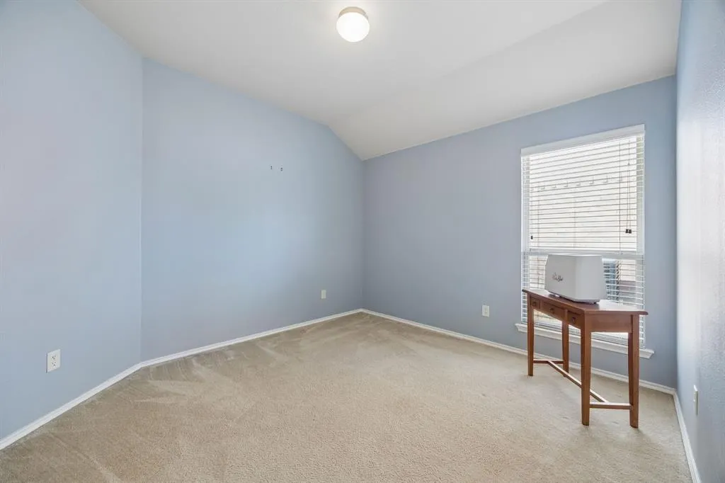 817 Post Oak Trail