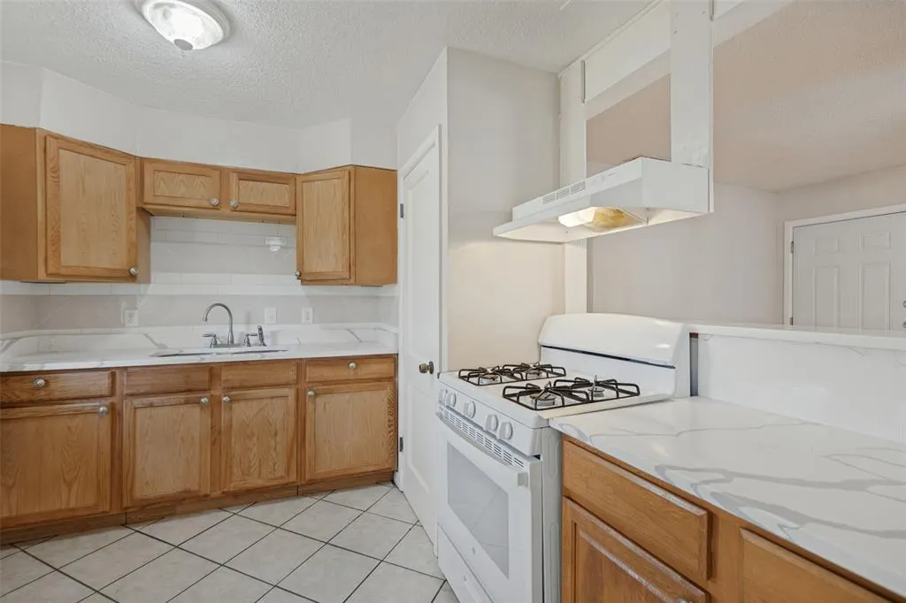 10618 Sylvia Drive