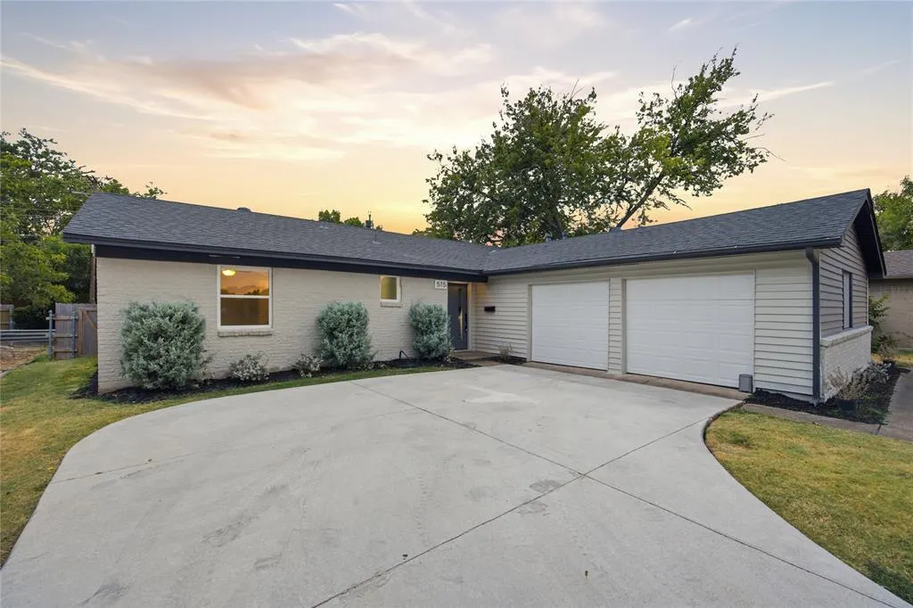 515 Lowell Lane