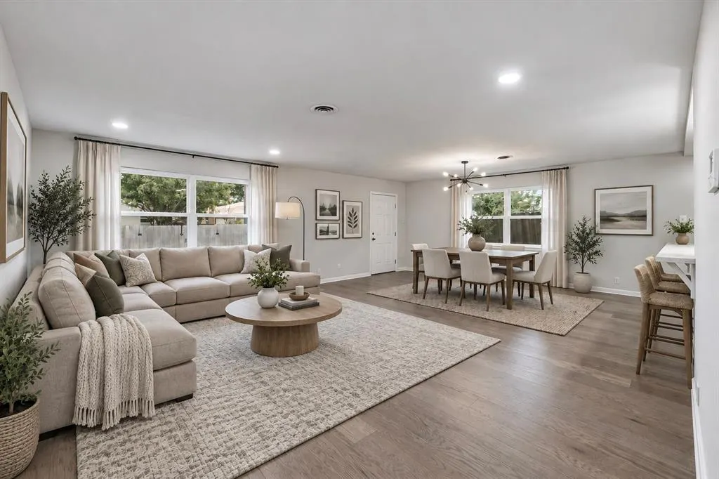 515 Lowell Lane