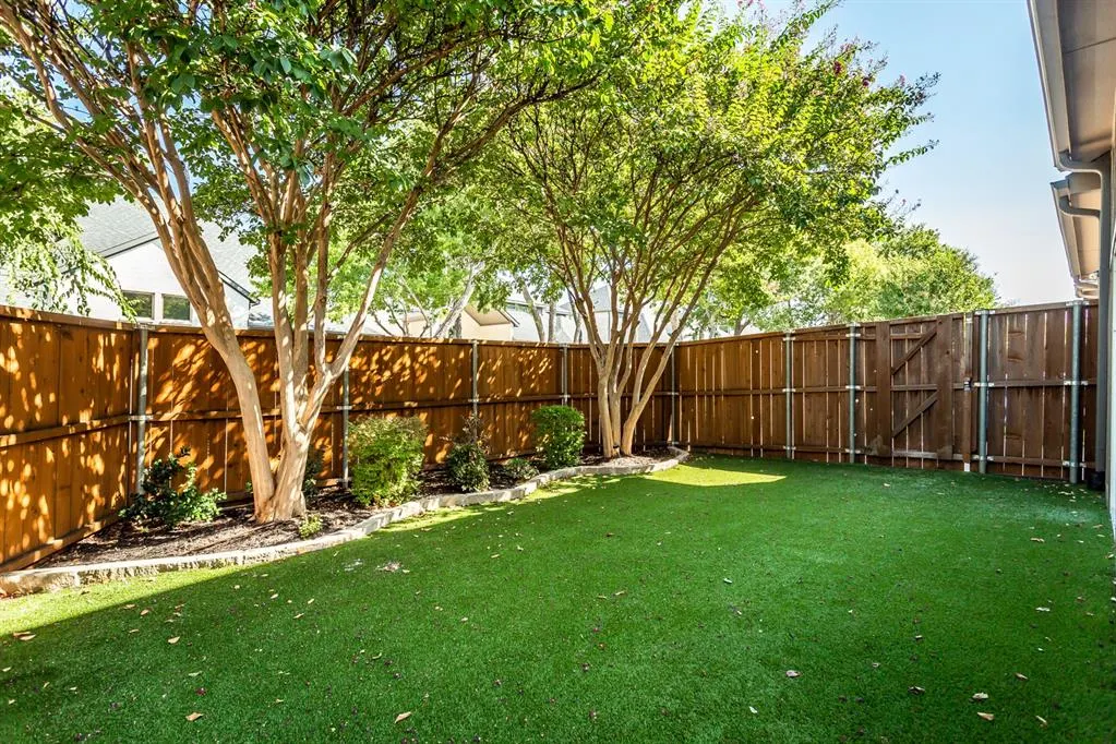 844 Veneto Drive