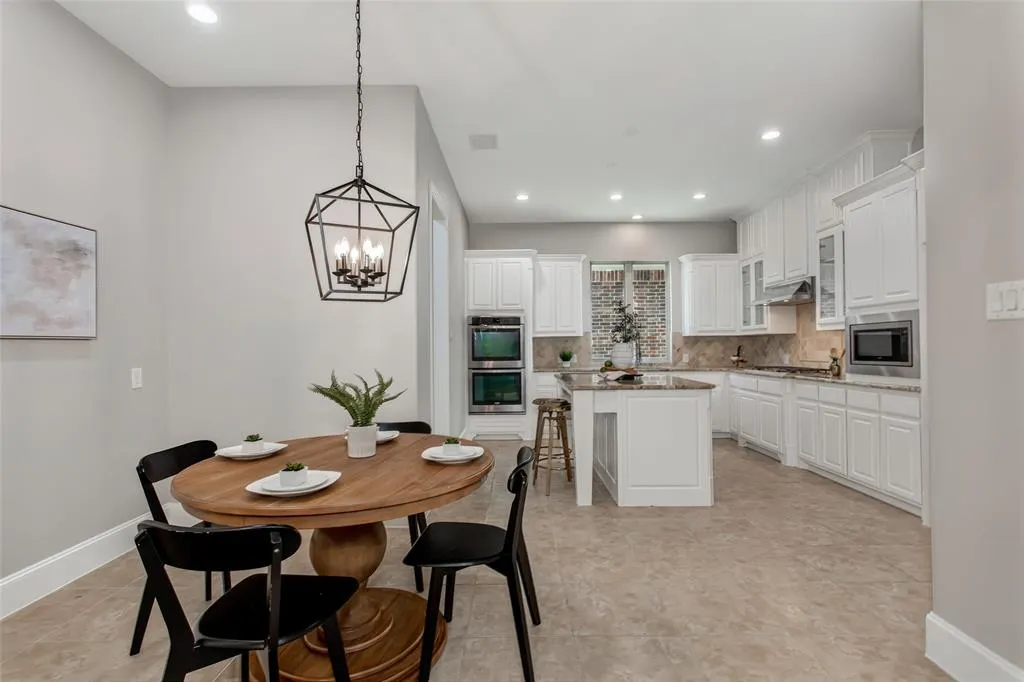 844 Veneto Drive