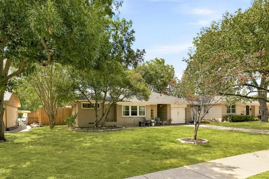 535 Westwood Drive