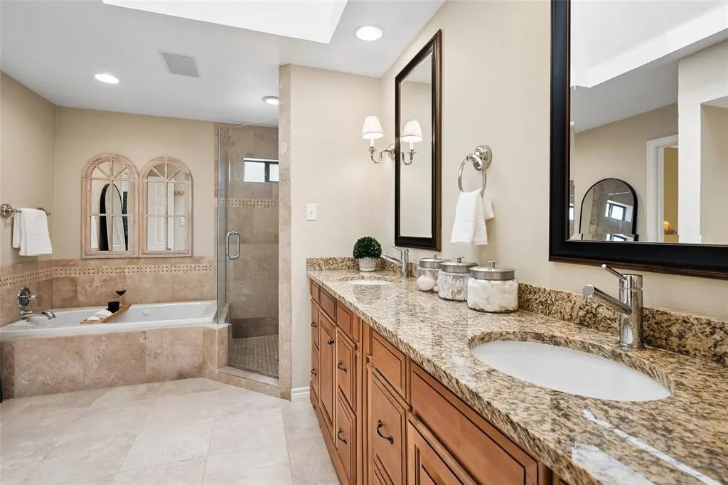 2001 Pebble Beach Court
