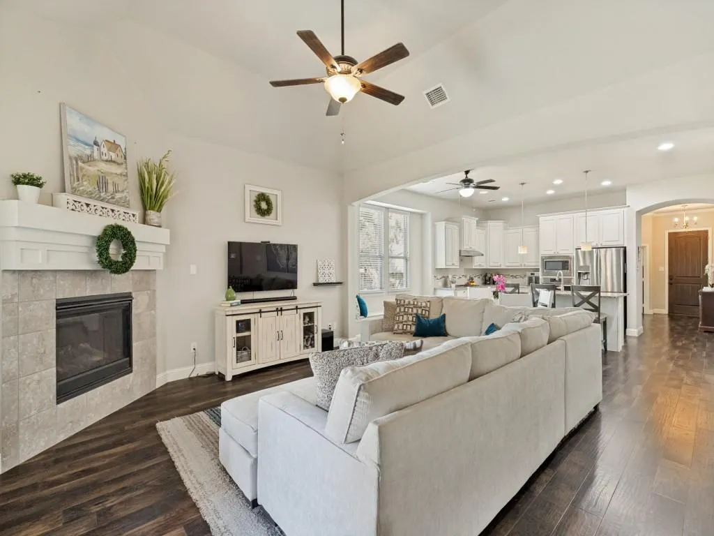 3539 Camden Drive