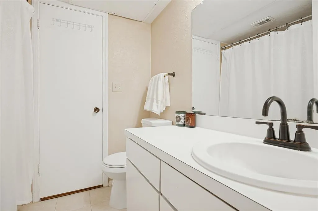 2323 Trellis Place