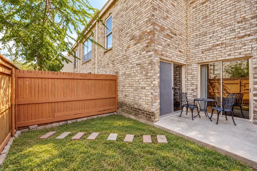 2323 Trellis Place