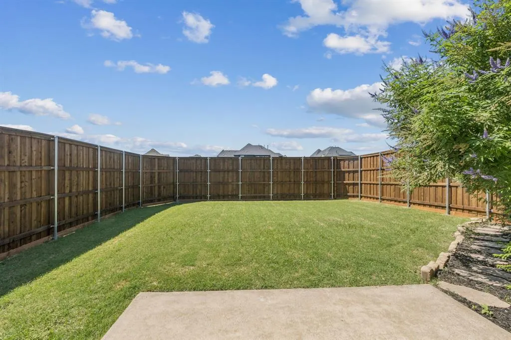 1514 Summerside Drive