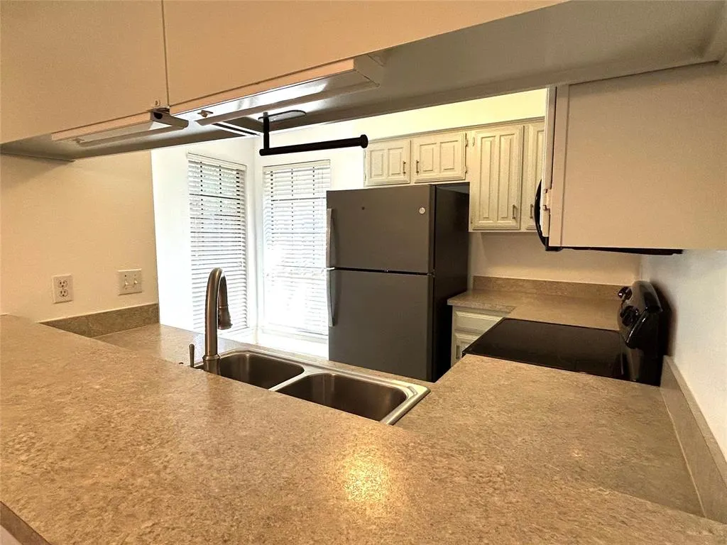 333 Melrose Drive #12B