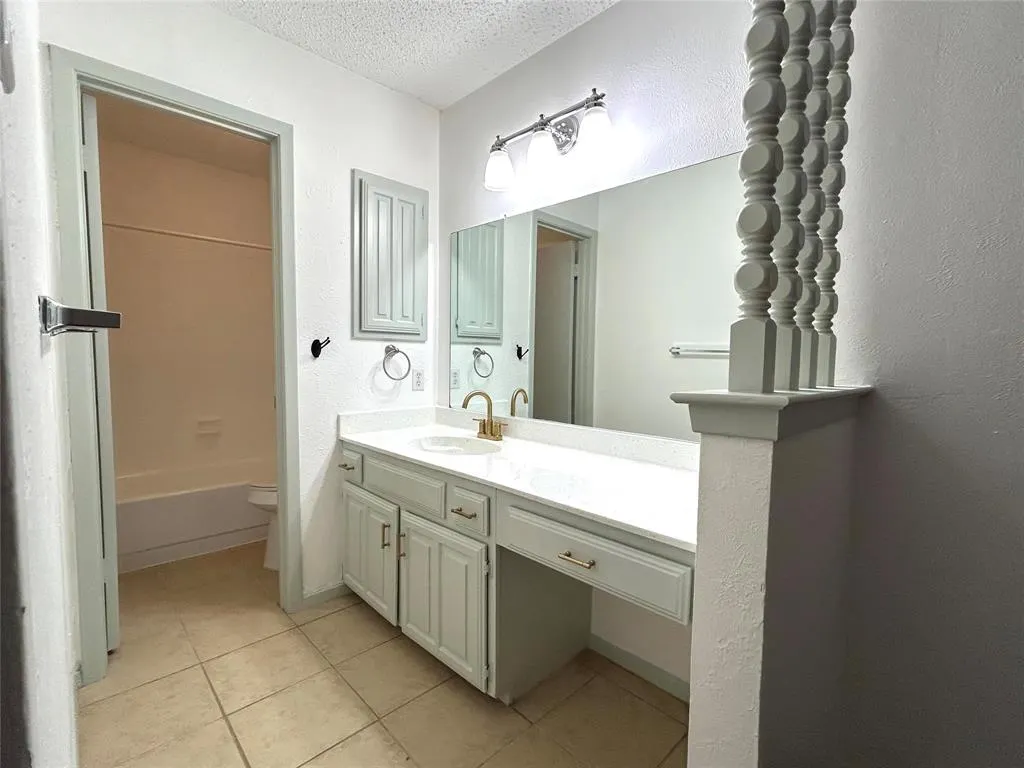 333 Melrose Drive #12B