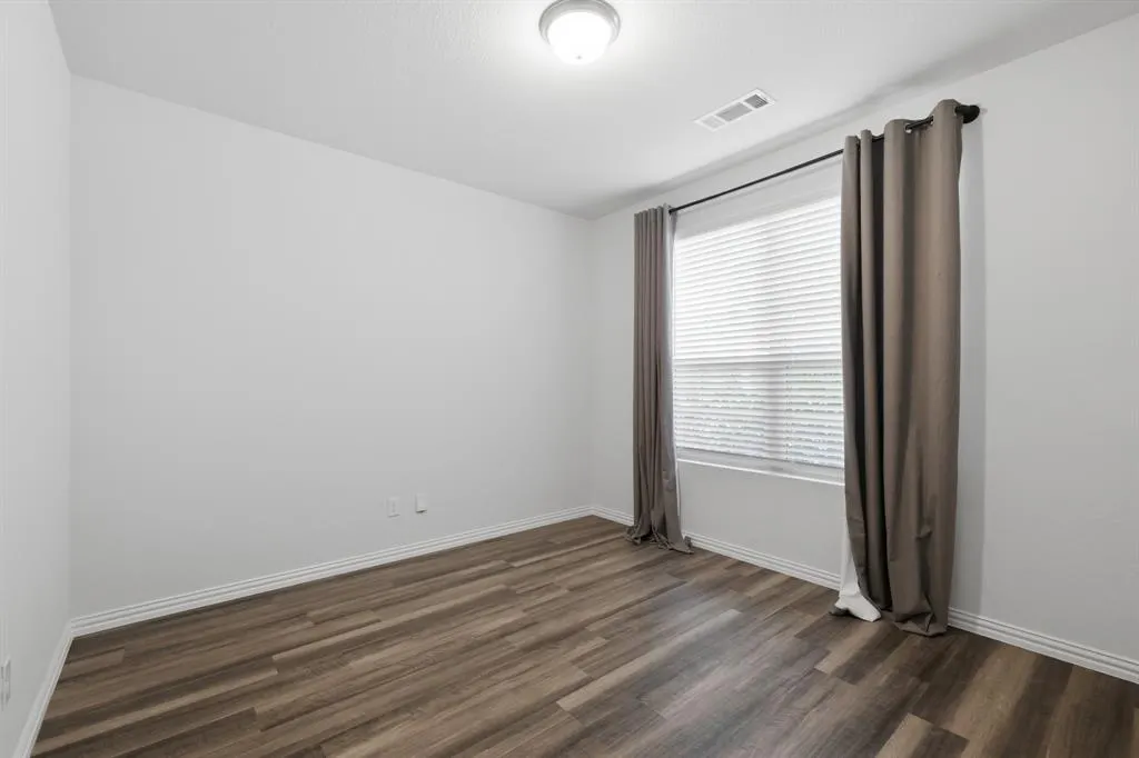 1620 Berry Ridge Trail