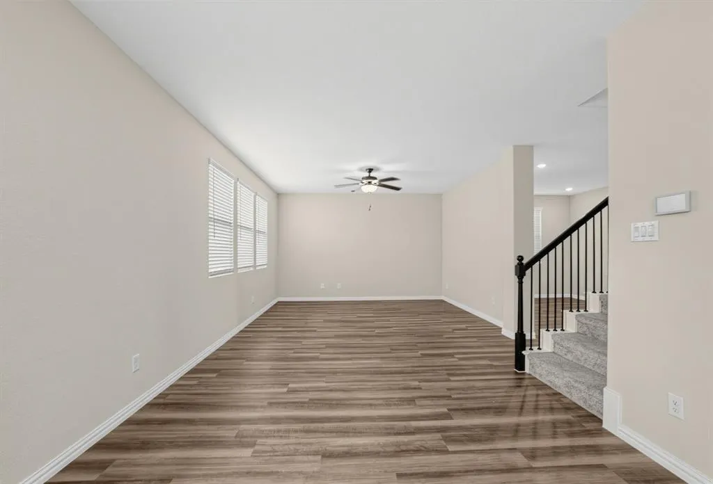 1620 Berry Ridge Trail