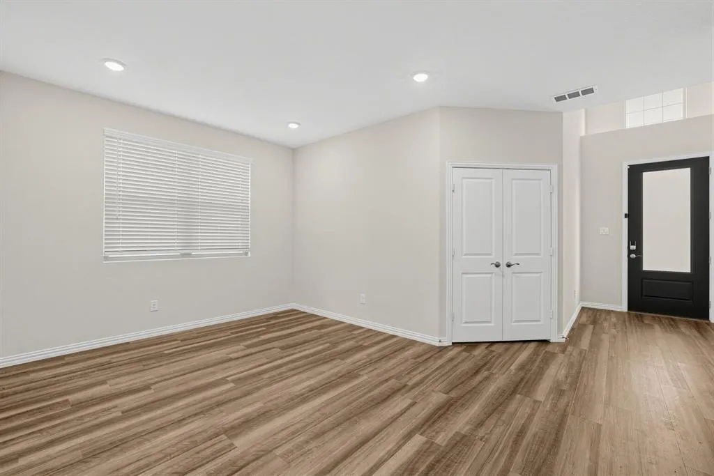 1620 Berry Ridge Trail