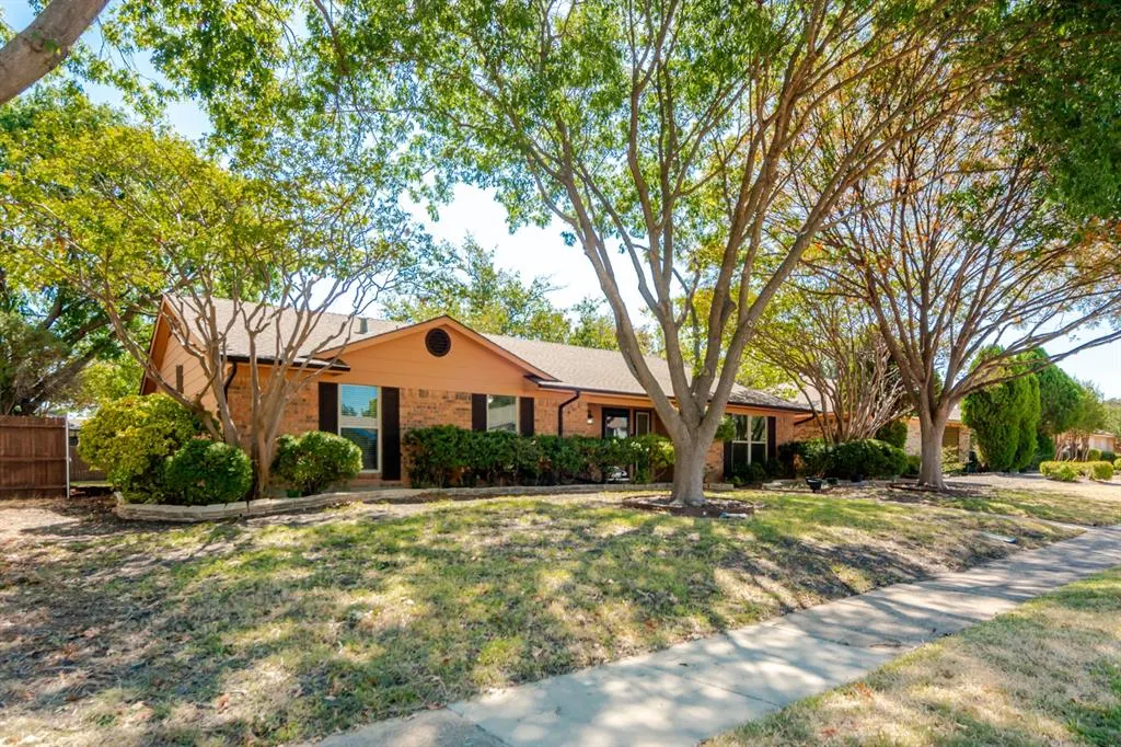 203 Trailridge Drive