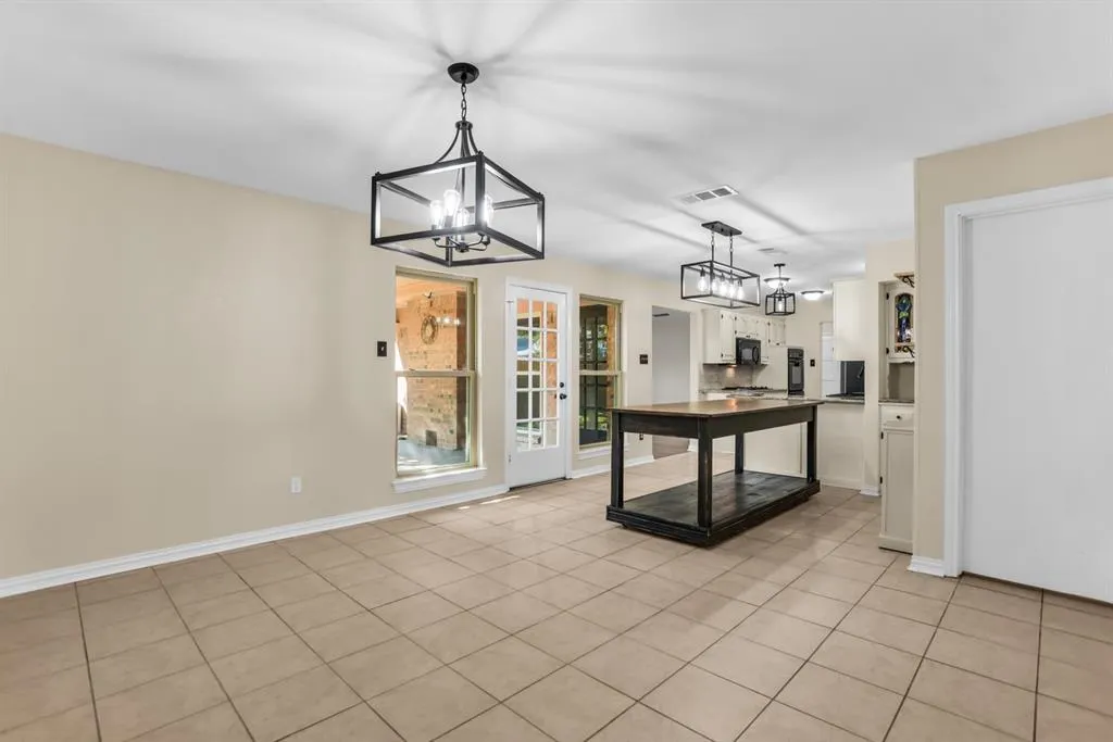 203 Trailridge Drive