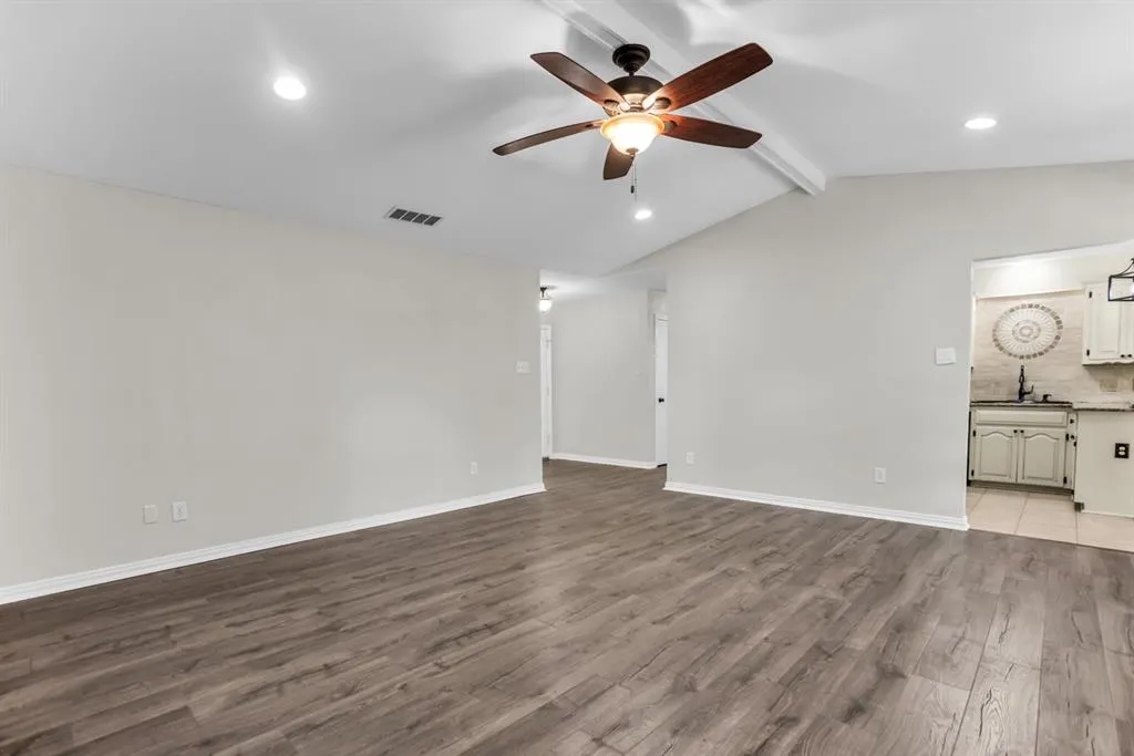 203 Trailridge Drive