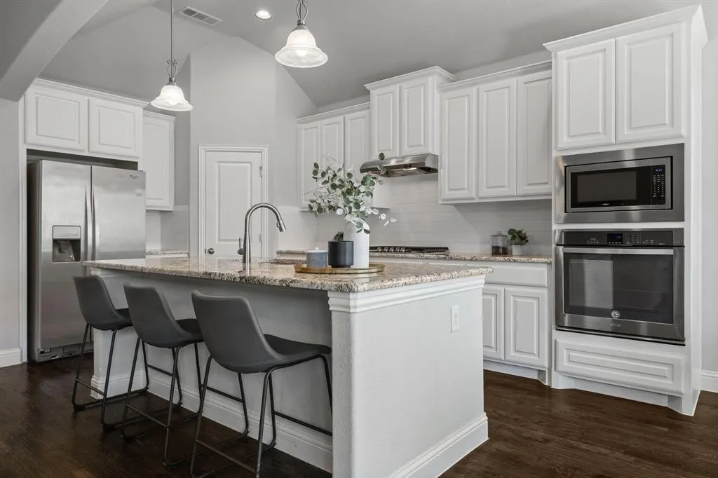 16020 Plum Court