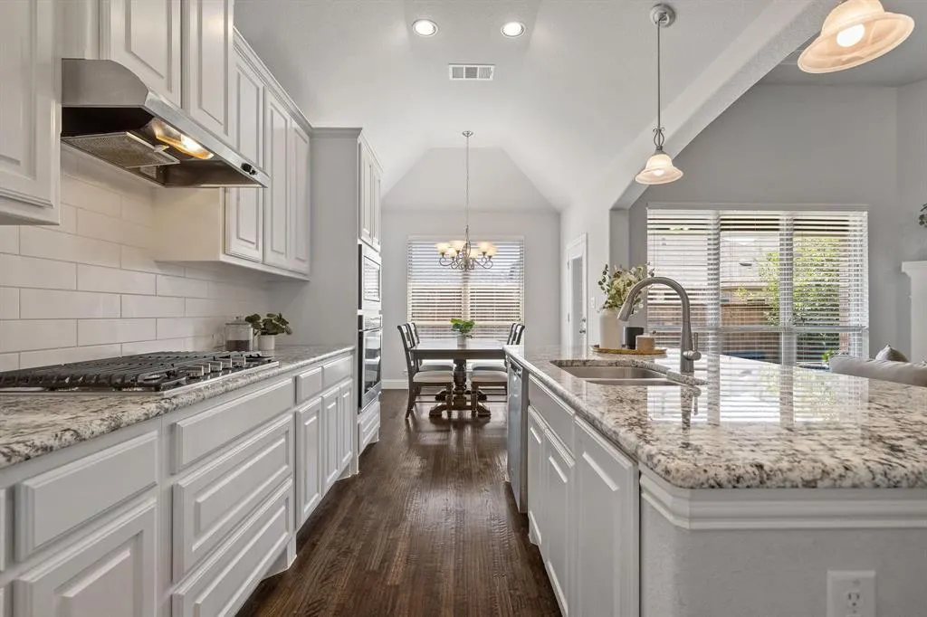 16020 Plum Court