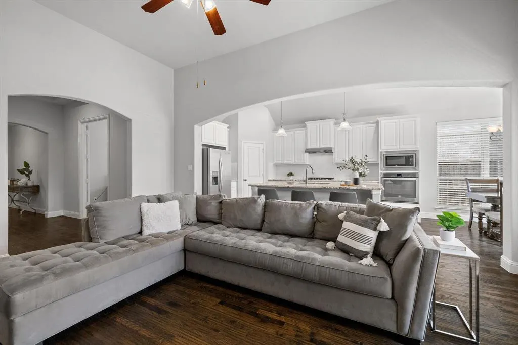 16020 Plum Court