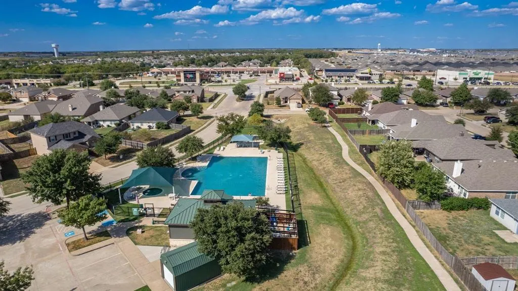 1824 Mesquite Lane