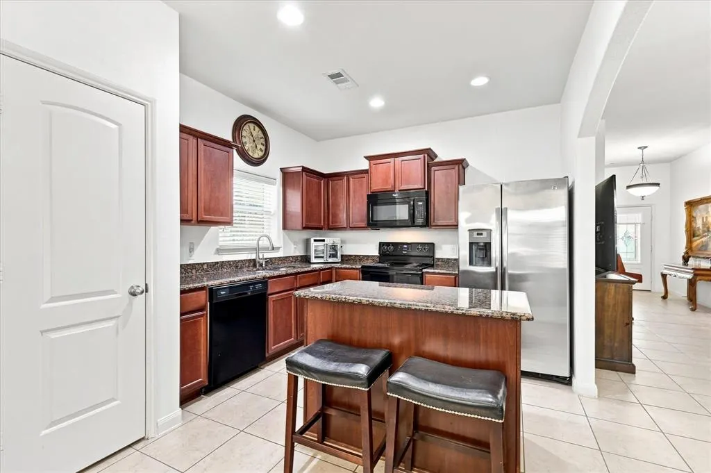 1824 Mesquite Lane
